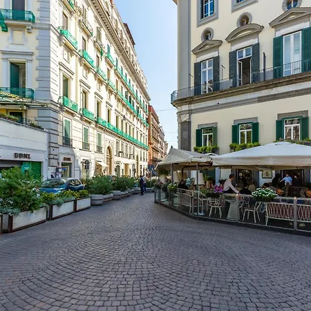 Terrazza Morelli Vicino Al Lungomare * 那不勒斯